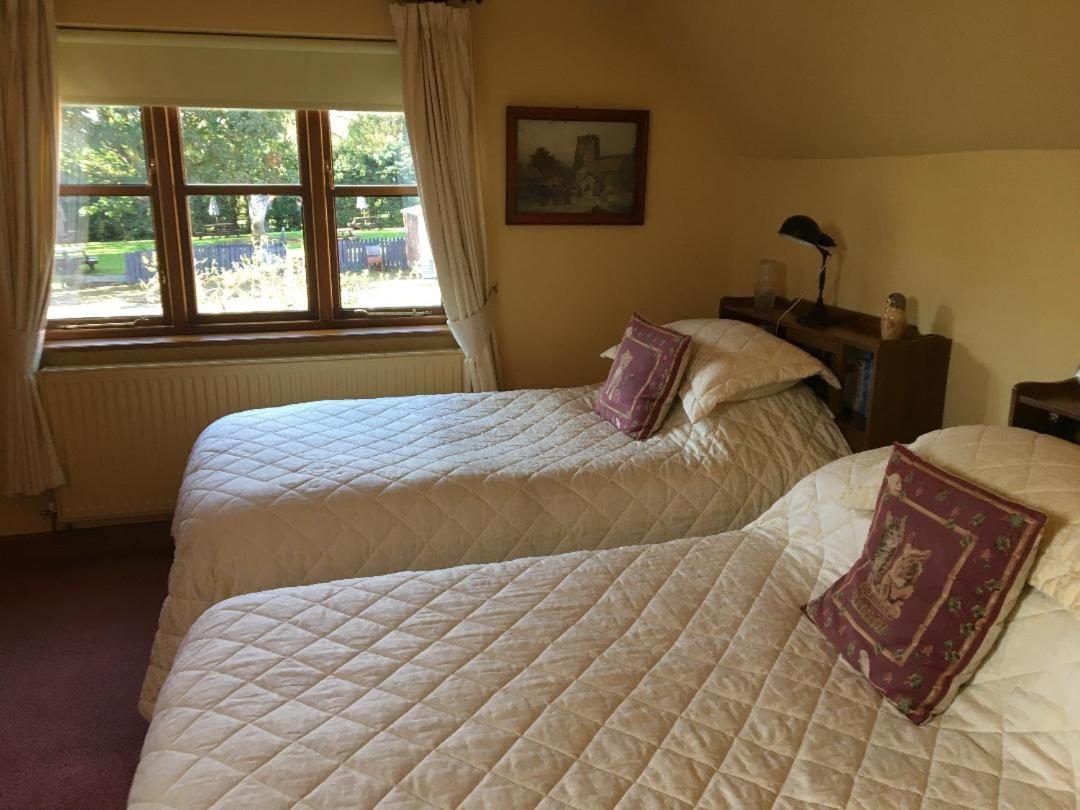 Castle Farmhouse Bed And Breakfast Glenfield Экстерьер фото