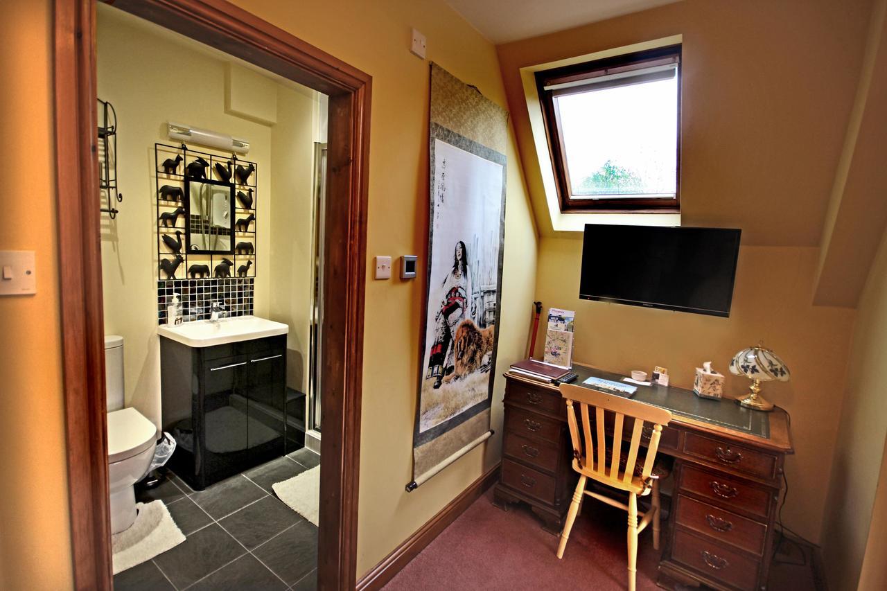 Castle Farmhouse Bed And Breakfast Glenfield Экстерьер фото